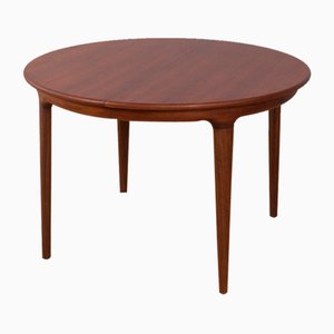 Round Rosewood Extendable Dining Table by Johannes Andersen for Uldum Møbelfabrik, Denmark, 1960s