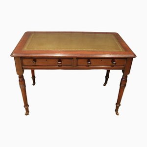 Viktorianischer Schreibtisch aus Mahagoni