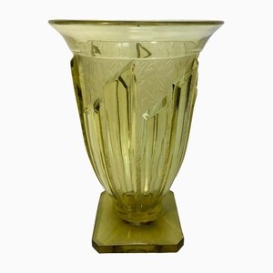Gelbe Art Deco Ombre Vase von Verlys, 1940