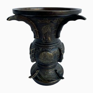 Vase Japonais en Bronze avec Dorure à Décor d'Animaux