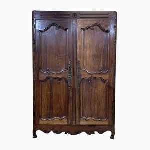 Louis XV Kleiderschrank aus Nussholz, 19. Jh.