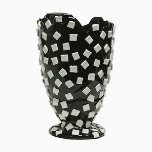 Schwarz-weiße Rock Vase von Gaetano Pesce für Fish Design