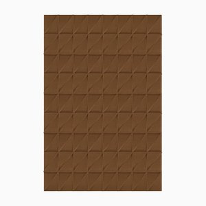Alfombra triangular marrón texturizada de Marqqa