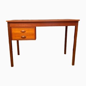 Dänischer Vintage Schreibtisch aus Teak, 1960er