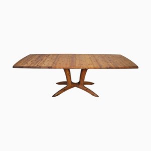 Large Scandinavian Extendable Dining Table in Pine