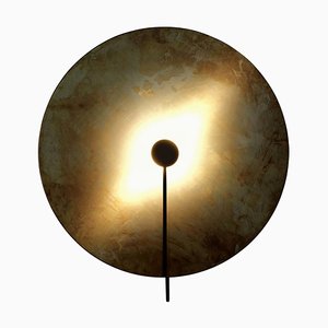Extra große Sol Wandlampe aus Messing von Sami Kallio für Konsthantverk