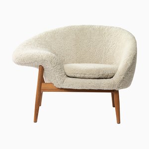 Moonlight Sheepskin Fried Egg Left Lounge Chair by Warm Nordic