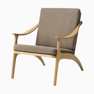Nabuk White Oiled Oak / Seppia Lean Back Lounge Chair by Warm Nordic
