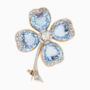 18 Karat Yellow Gold Clover Brooch with Diamonds, 1900s