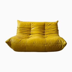 Gelbes Vintage 2-Sitzer Togo Sofa aus Leder von Michel Ducaroy für Ligne Roset