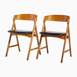 Oak Model 71 Dining Chair by Henning Kjærnulf for Boltings, Set of 2