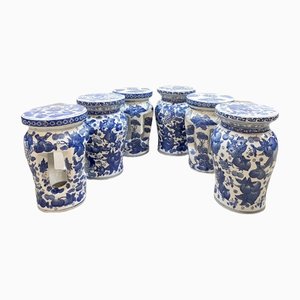 Taburete o mesa auxiliar chino de porcelana y cerámica