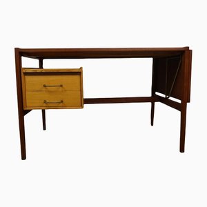 Mid-Century Schreibtisch aus Teak & Eschenholz