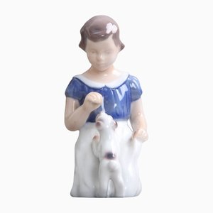 B&G 2316 Mädchen mit kleinen Hunden Figur von Bing & Grondahl
