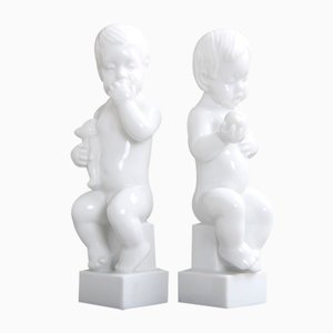 Figurines No. 2230 et 2231 en Blanc de Chine par Sv. Lindhart pour Bing & Grondahl, 1970-1982, Set de 2