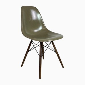 Raw Umber DSW Stuhl von Herman Miller für Eames
