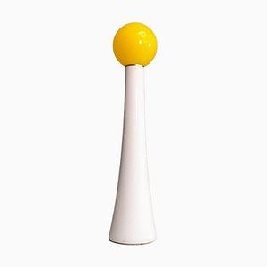 Lámpara de pie italiana moderna de vidrio amarillo de Annig Sarian para Kartell, años 70