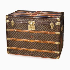 20th Century Courier Trunk with a Union Jack Top from Louis Vuitton, Paris, 1950s