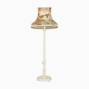 Lámpara de pie pintada con pantalla floral vintage