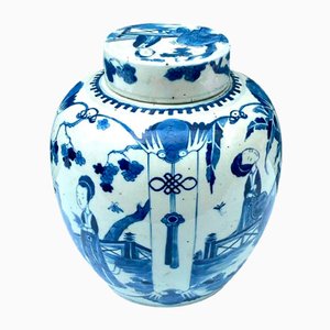 Vaso con coperchio blu e bianco, Cina, XVIII secolo