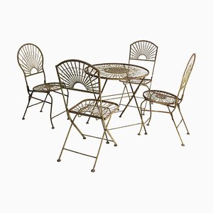 Französische Mid-Century Stühle und Tisch aus Eisen, 4er Set