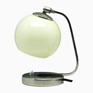 Lámpara de mesita de noche Mid-Century de vidrio y metal, años 50