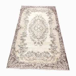 Tapis Surteinté Fait Main