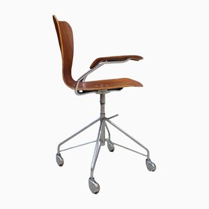 N ° 3217 Chair by Arne Jacobsen for Fritz Hanssen