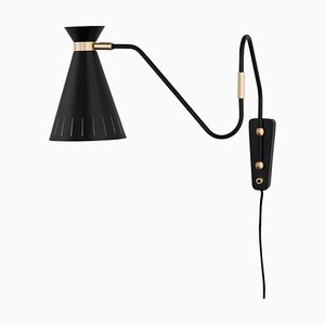 Lámpara de pared Cone en negro de Warm Nordic