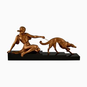 Sculpture de Dame avec Chien Lévrier Art Déco en Bronze par Armand Godard, France, 1930