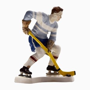 Figurine de Joueur de Hockey sur Glace en Porcelaine de Royal Dux, 1947