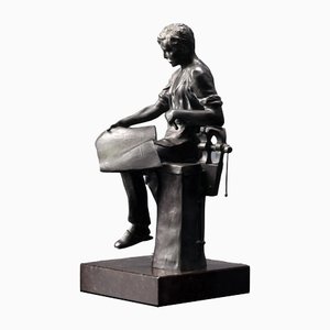 Engineer with Bench Vice Figurine aus Metall