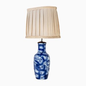 Antike chinesische Porzellanlampe