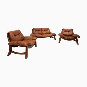 Sofá y sillas Mid-Century de cuero coñac, años 60. Juego de 3