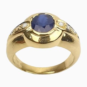 18 Carat Yellow Gold Ring with Sapphire and Diamonds