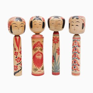 Bambole Kokeshi in legno, set di 4