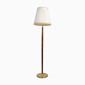 Lampada da terra Mid-Century in ottone e legno lucidato di Böhlmarks, Svezia, anni '40