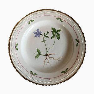 Flora Danica Dinner Plate #735/3549 from Royal Copenhagen, 1920s