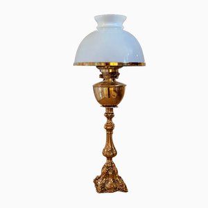 Lampe à Huile Victorienne en Laiton avec Abat-Jour en Verre Blanc