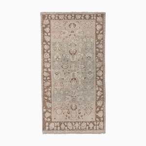 Türkischer Vintage Karapinar Teppich im venezianischen Renaissance Stil