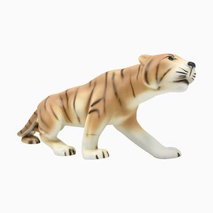 Figura de tigre de cerámica de Royal Dux Bohemia, años 60