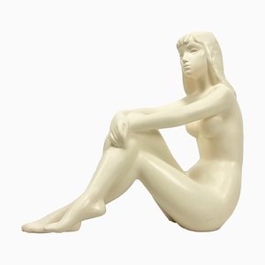 Vintage Nude Frauenstatue von Jihokera Bechyně, 1950er