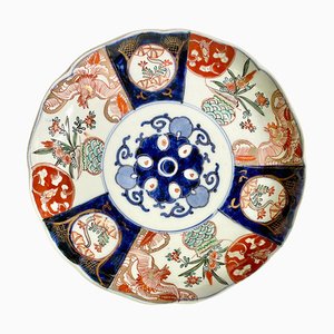 19th Century Japanese Scalloped Imari Porcelain Plate