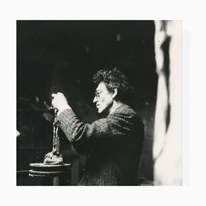 Wolfgang Kühn, Alberto Giacometti dans son atelier à Paris, 1963, Photographie