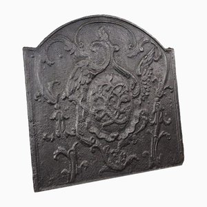 Chimenea con escudo de armas de finales del siglo XVI