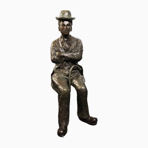Estatua de bronce de Charlie Chaplin de tamaño natural