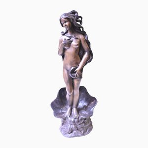 Fontaine Femme Nue en Bronze, France