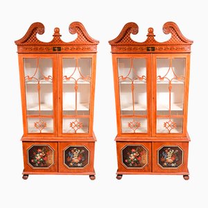 Antique Chippendale Display Cabinets in Satinwood, 1920s, Set of 2