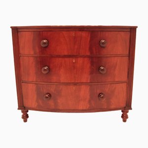 Antique Victorian Bow Front Chest of Drawers, 1800
