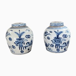 Vasi con coperchio in porcellana bianca blu, Cina, set di 2
